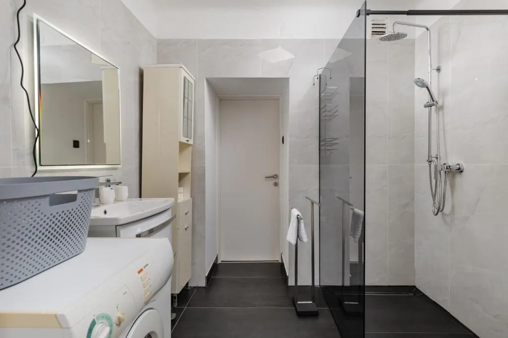Lavender bathroom